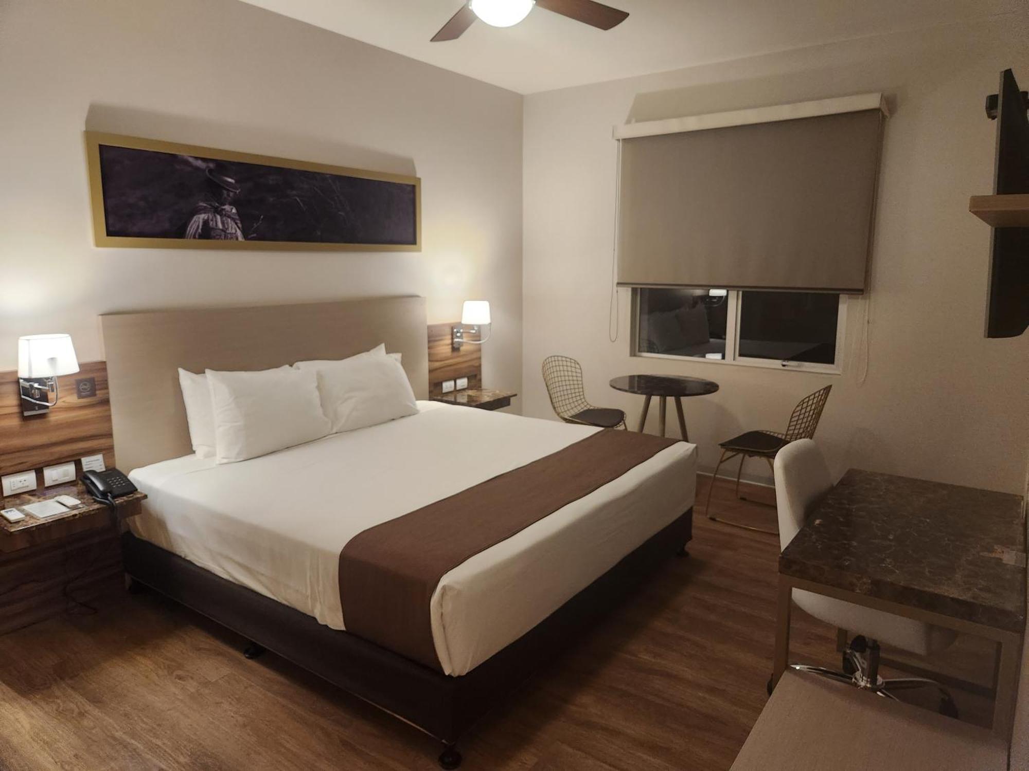 Dm Hoteles Tacna Exterior foto
